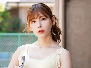 Em người mẫu khỏa thân vú mềm bị anh họa sĩ dâm dục địt