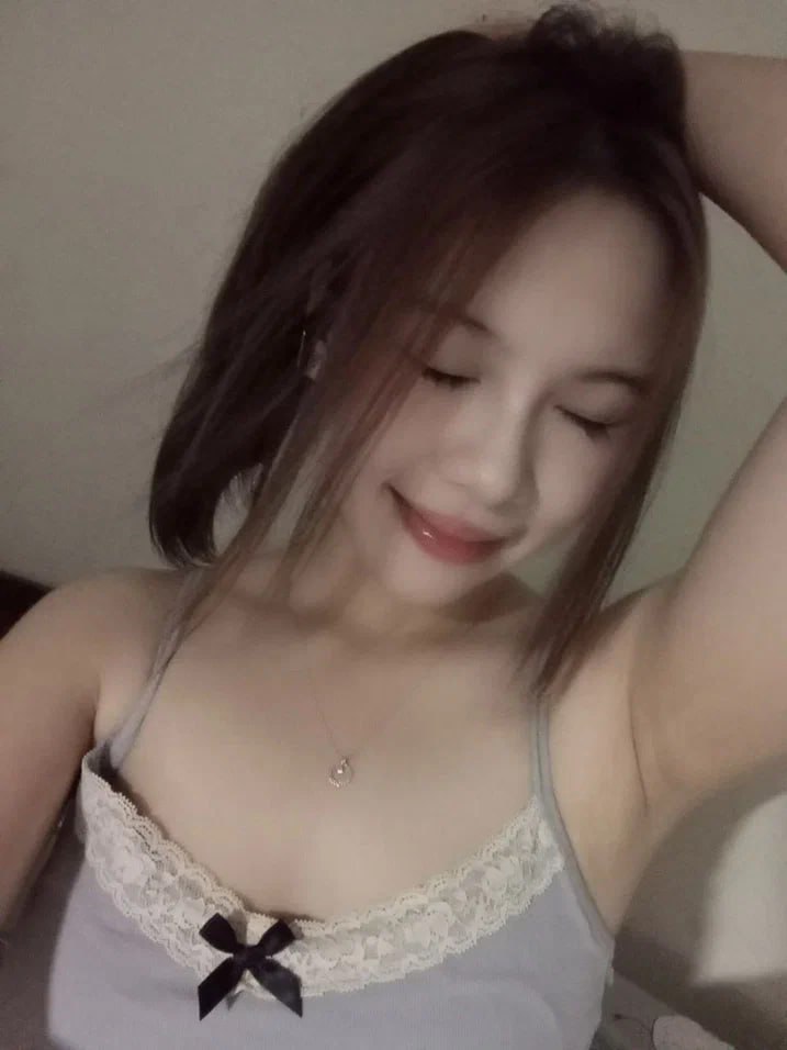 Hai bà chị dâm và cậu em chồng